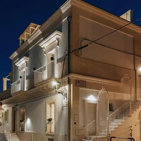 Le Maioliche - Apulian *