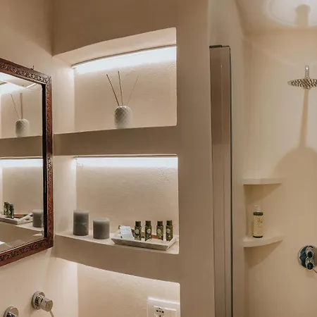 Oda ve Kahvaltı Le Maioliche - Apulian 4*