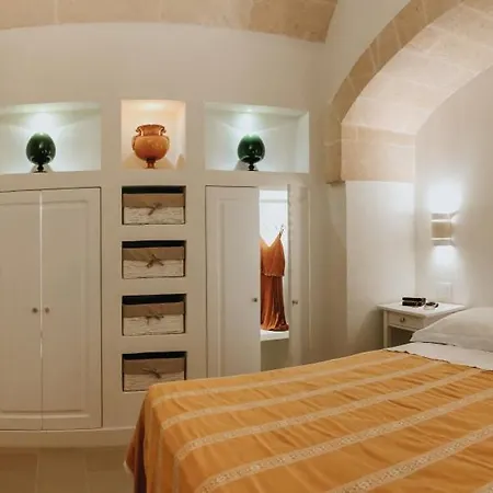 Le Maioliche - Apulian 4*