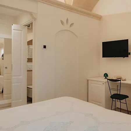 Le Maioliche - Apulian